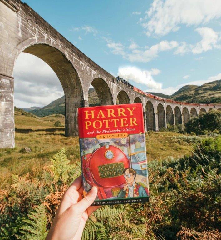 Locomotora y vagones del Tren Jacobita usados en escenas de Harry Potter